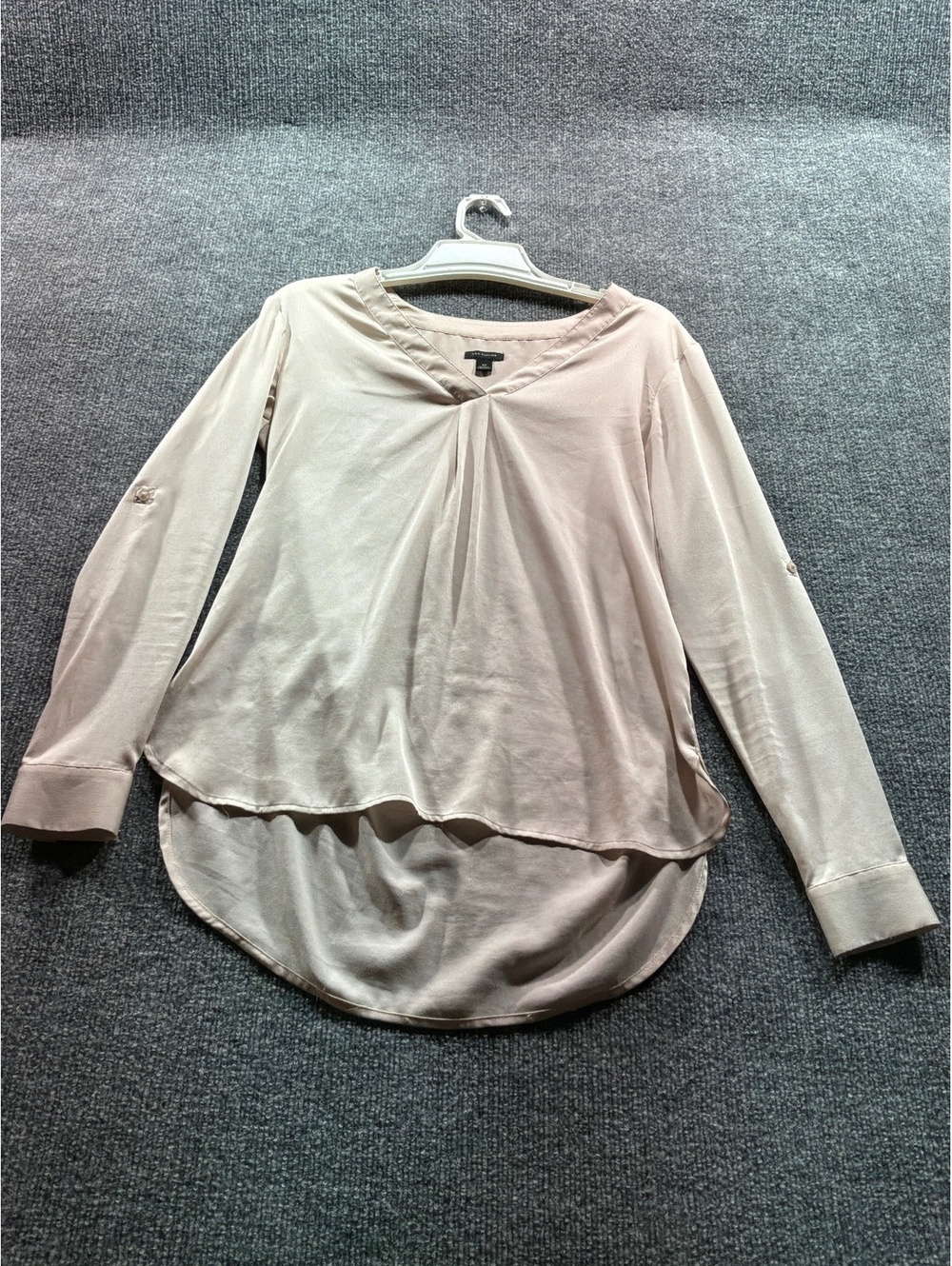 Ann Taylor Women's Beige Long Sleeve Blouse XS
